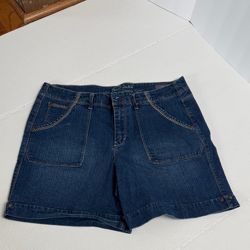 Gloria Vanderbilt Dark Blue Jean Shorts